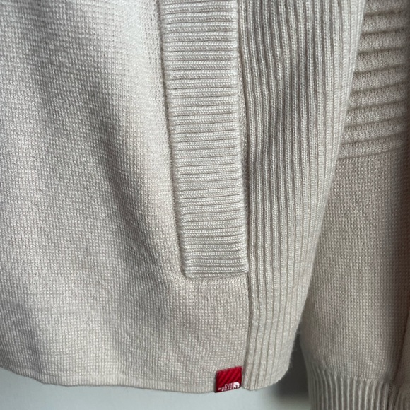 The North Face Fall ‘09 Cream Wool Blend Knit 1/4 Zip Sweater Large Cream/Brown - Picture 2 of 4